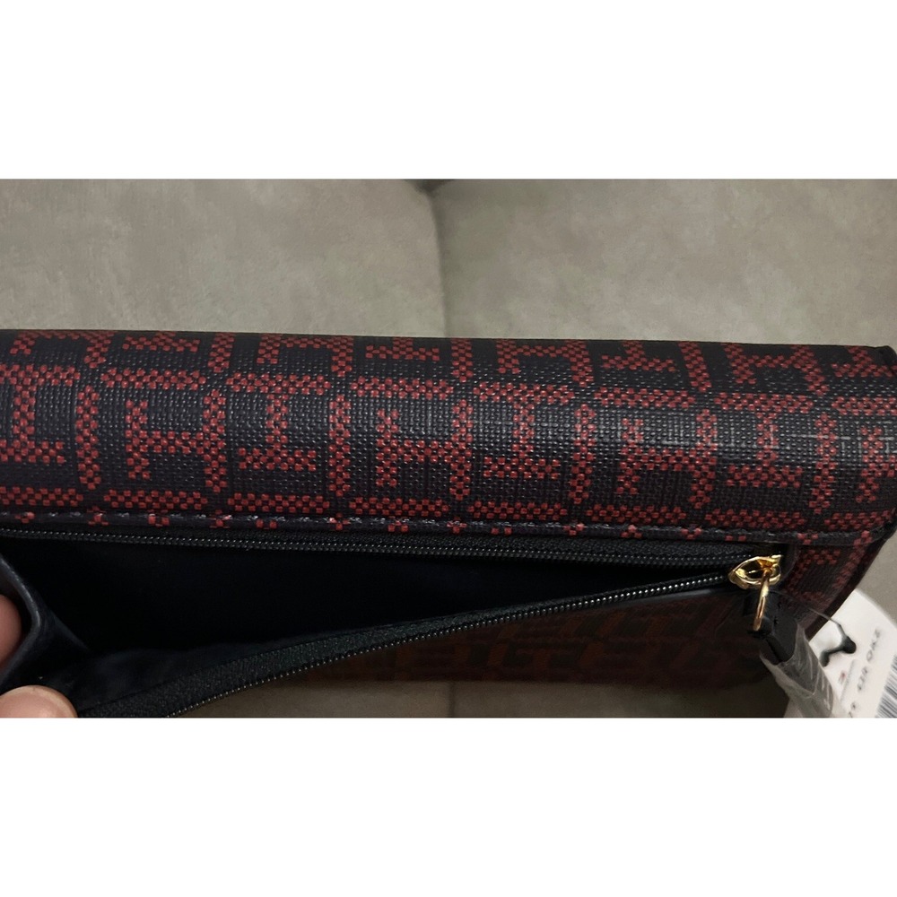 Tommy Hilfiger Women's Wallet Flap Wallet Red/Black New - Picture 3 of 5